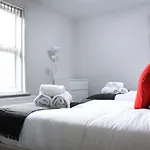 Highfield Apartments