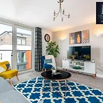 Stunning Central 2 Bedroom Apartment By Evb Properties Short Lets & Serviced Accommodation Southampton - Ocean Village
