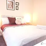 K Suites - Vokes House - Free Parking