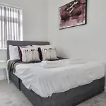 K Suites - Juniper Road