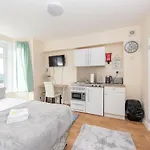 Modern Studio Apartments In Castle St