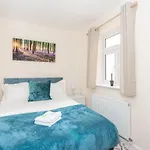 Modern Studio Apartments In Castle St