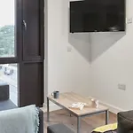 Modern Ensuite Rooms And Studios In Southampton - Sk