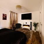 Casa Amor - Kinky Hotel Uk