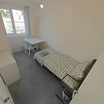 Stunning 4 Bed House Ideal For Contractors
