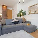 Southampton City Retreat