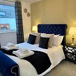 2 Bedrooms, 2 Bathrooms, Near Sea