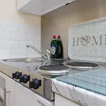 St Mary\'S - Modern Central Huge Studio Apartments
