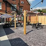 River Side Rooms