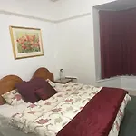 The Bliss 3 Home Stay, Self Check In With Smart Lock, Non Smoking Home In And Out
