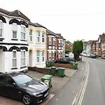 One Bedroom City Centre Apartment - Flat 3