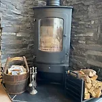 The Oak Barn