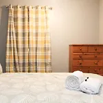 Room 5 12 Mayflower Road