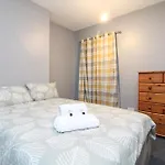 Room 5 12 Mayflower Road