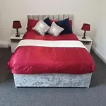 Ocean Village 6Beds 3 Bedroom W Parking