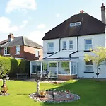 Carmel Serviced Rooms