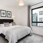 Royal Crescent Apartments - Vittrum Suites