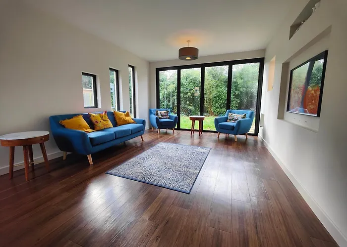 Chandlers Ford Home