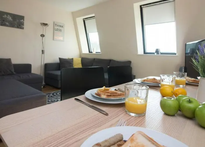Stayzo Premiere Serviced Accommodation-17
