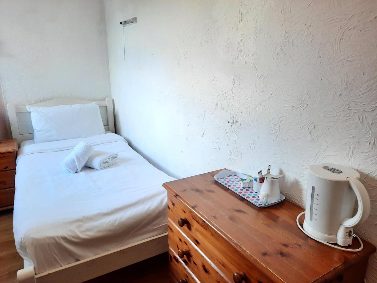 Guest house Addenro Serviced Rooms
