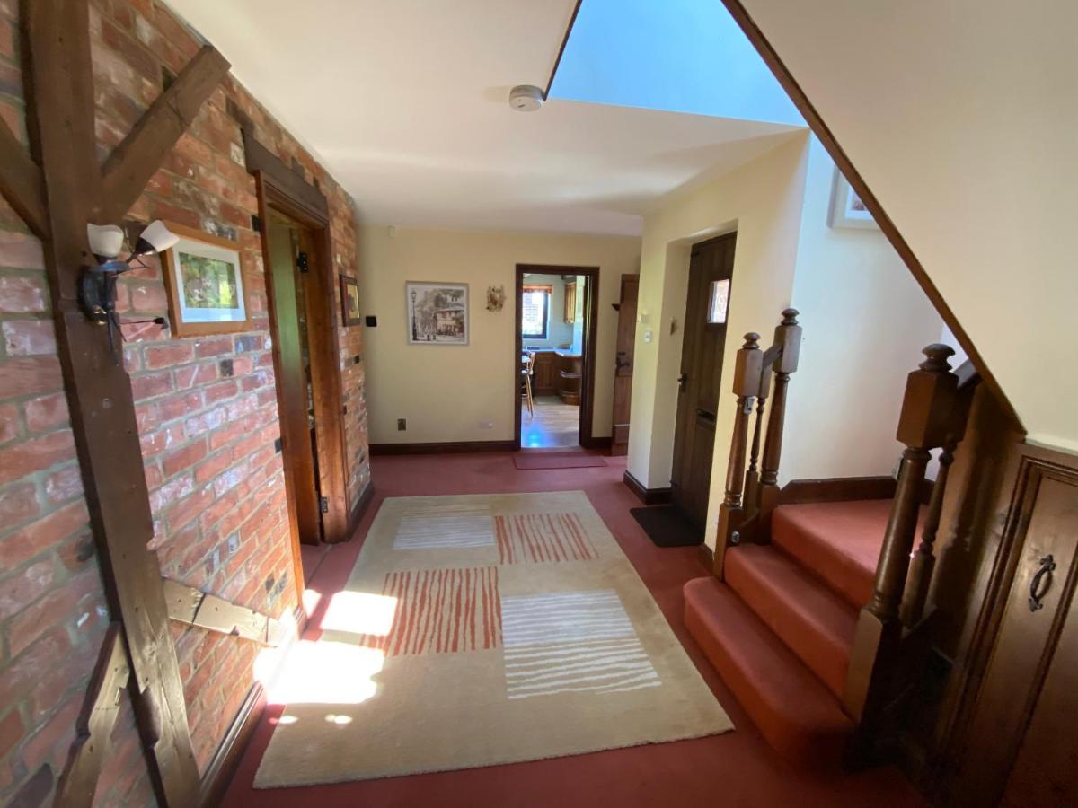 Stunning Rustic Home, New Forest National Park * Southampton