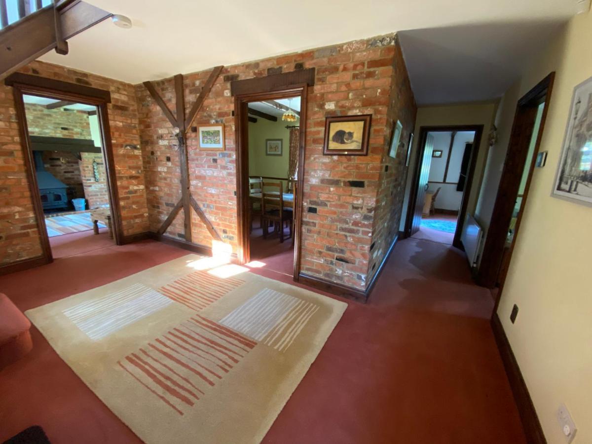 Stunning Rustic Home, New Forest National Park * Southampton