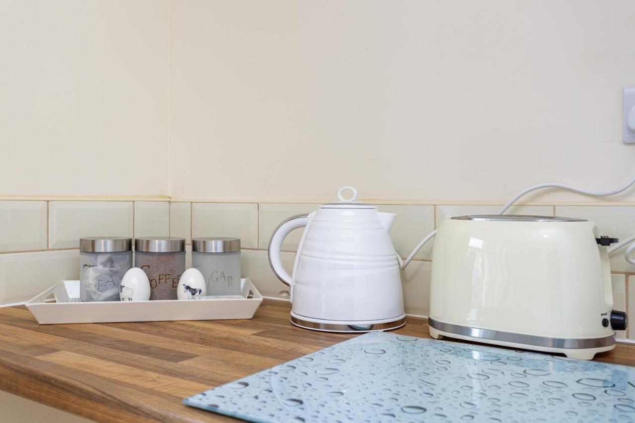 Blackberry - Stylish Self-contained Flats In Soton Centre *