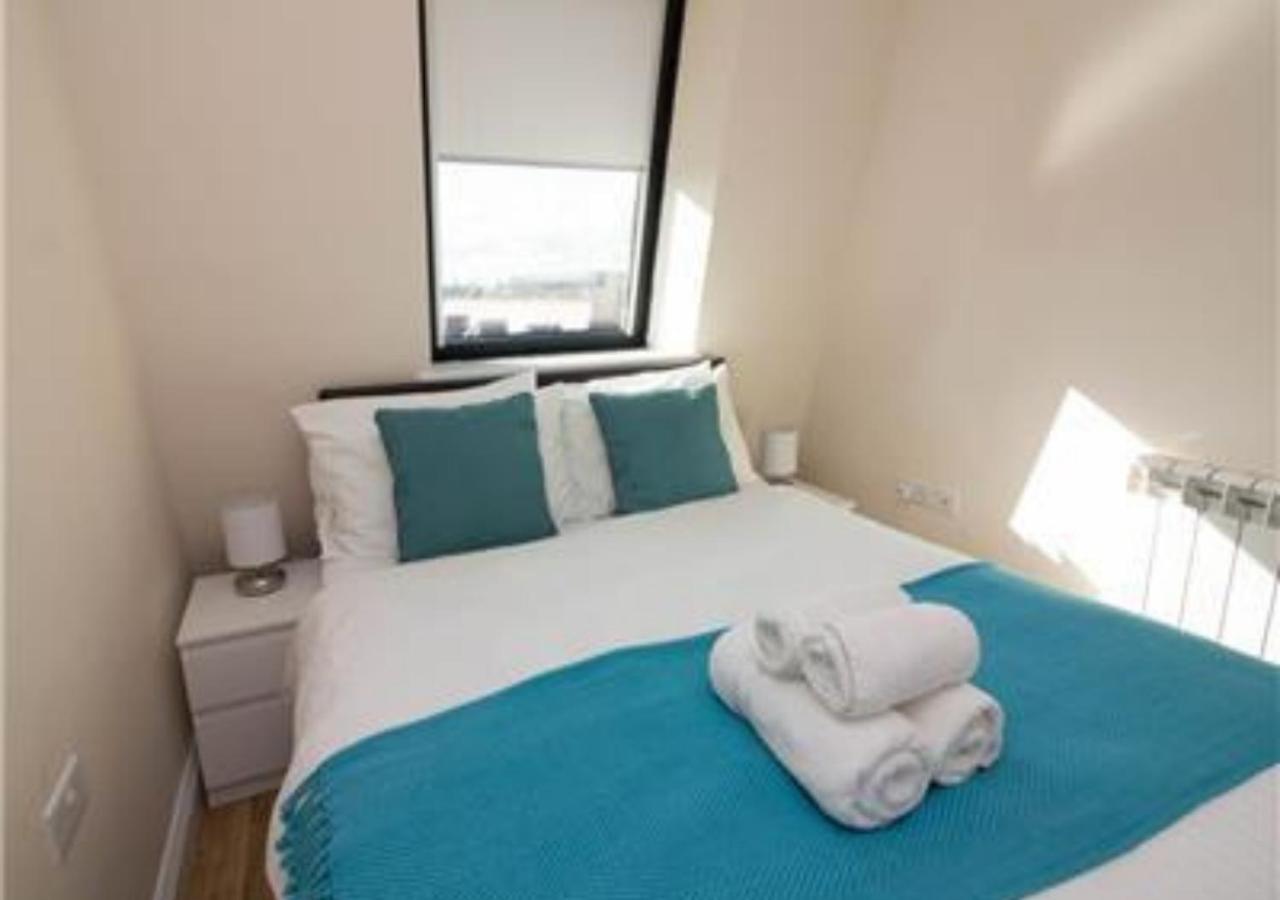Stayzo Premiere Serviced Accommodation-17 * Southampton