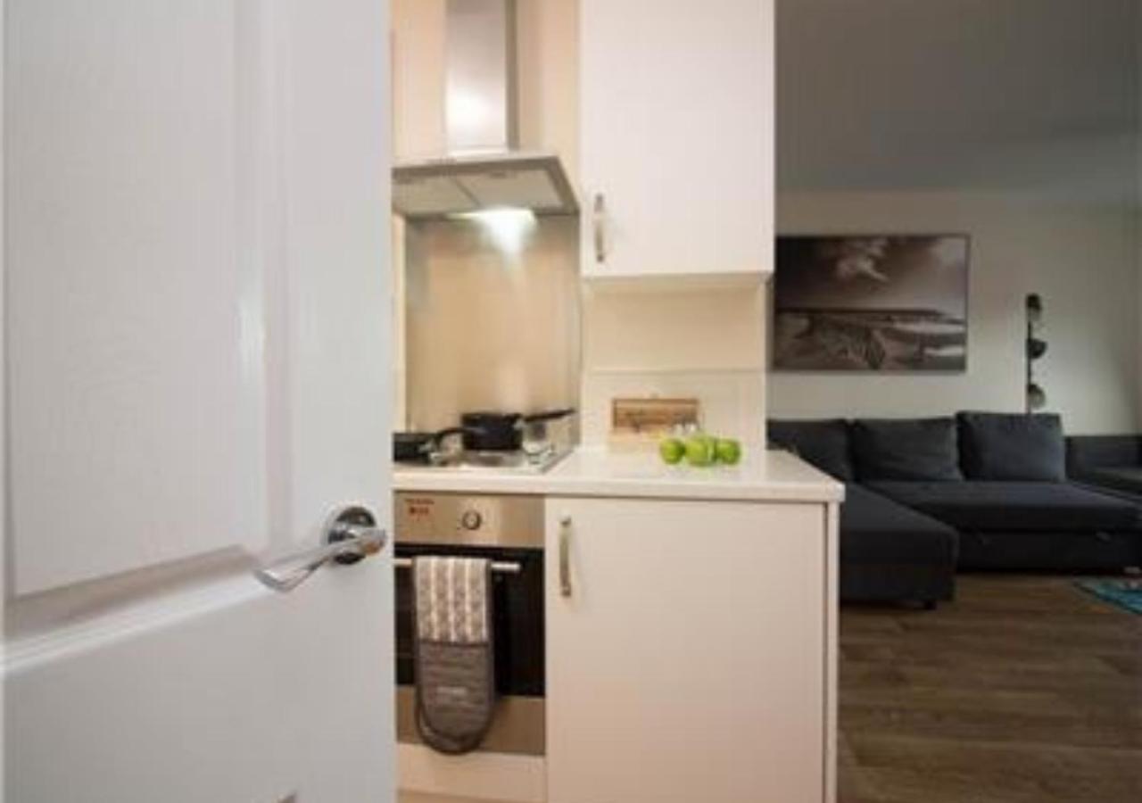 Apartment Stayzo Castle Point 18 - Premier *