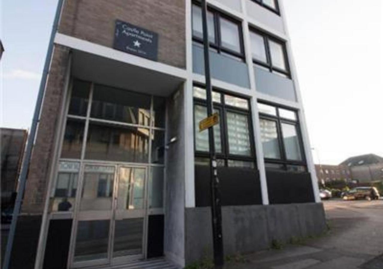Apartment Stayzo Premiere Serviced Accommodation-17