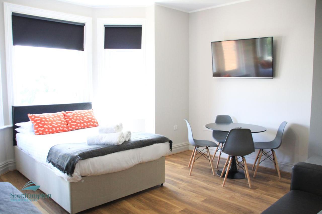 Highfield Apartment Southampton