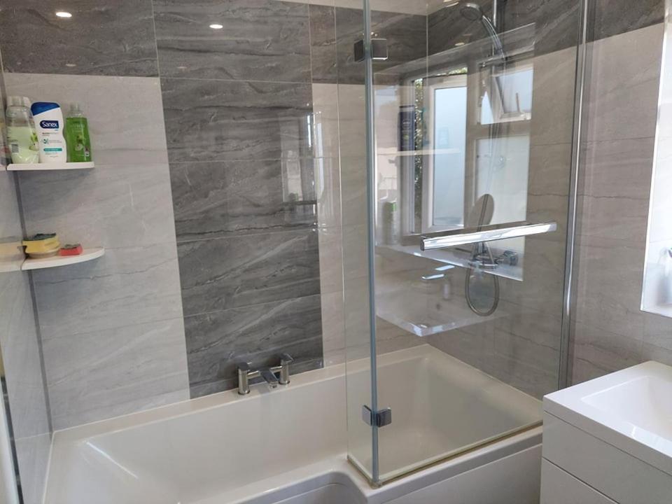 Home Accommodation * Southampton