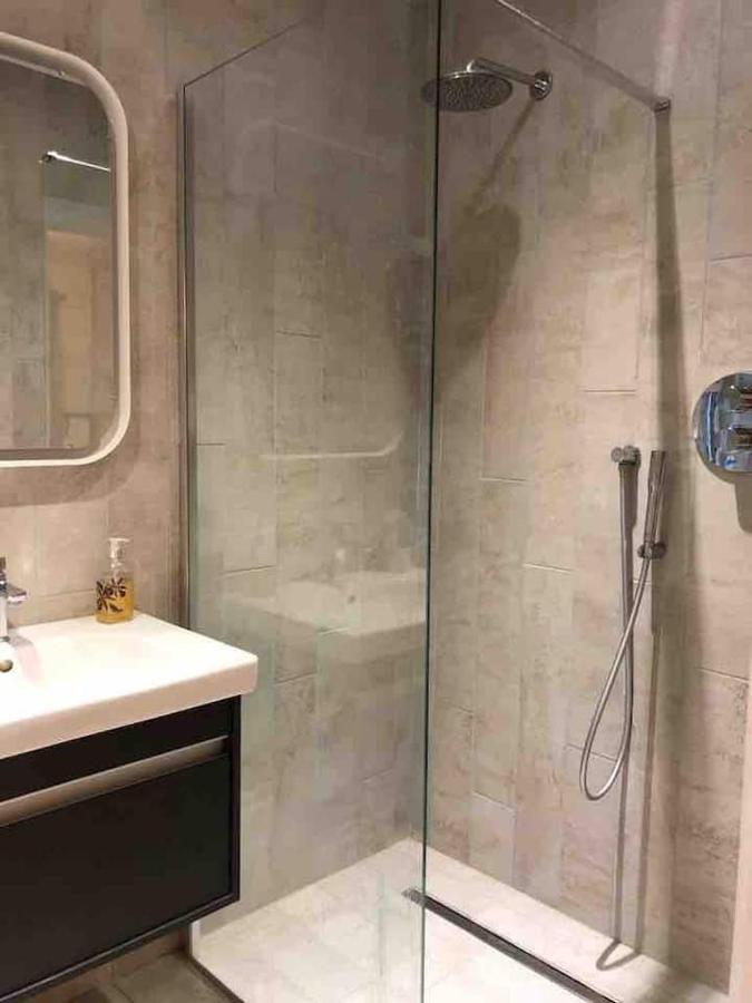 Chartleigh Guest house *