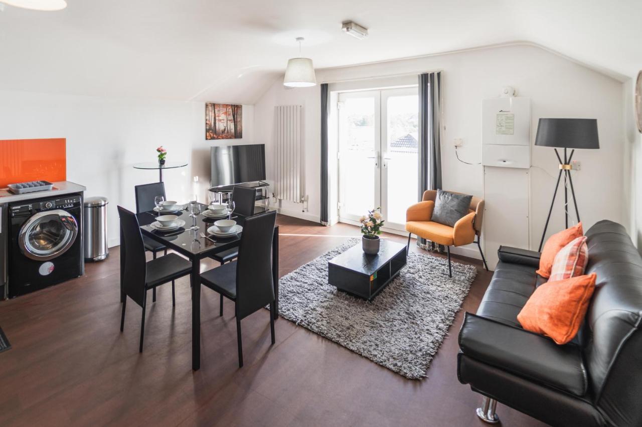 Perfect For Business And Leisure- Free Parking Apartment Southampton