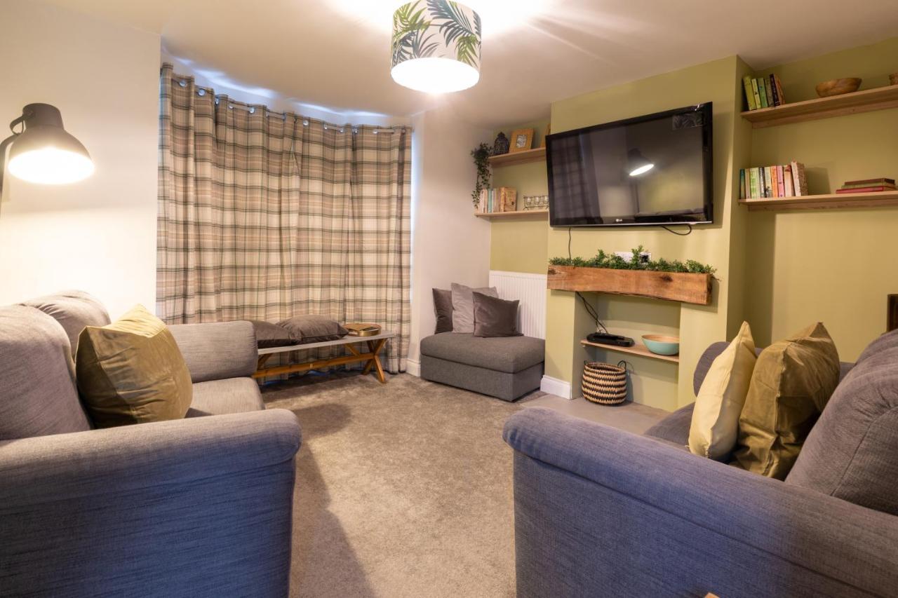 Belmont Apartment