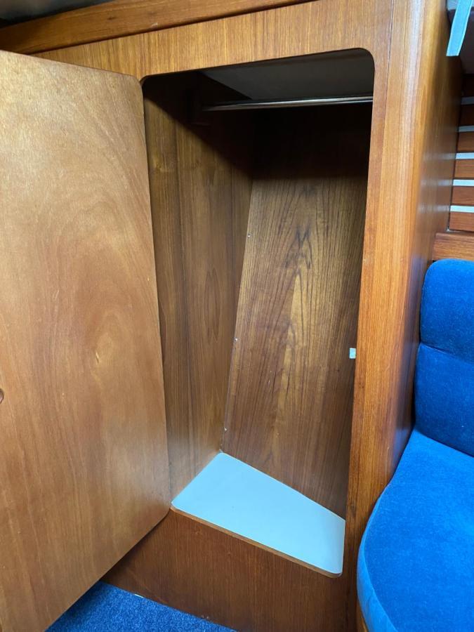 Comfortable Yacht Southampton