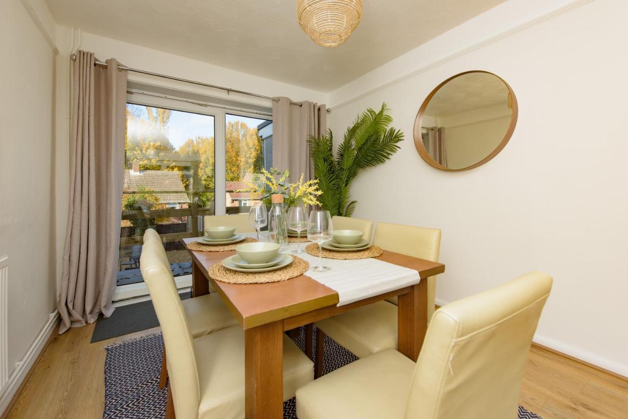 3 Bedrooms House Ideal For Long Stays! Chalet *