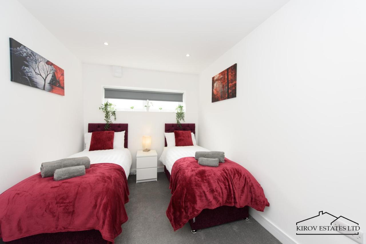 δ Ares δ The Flame Of Town Apartment