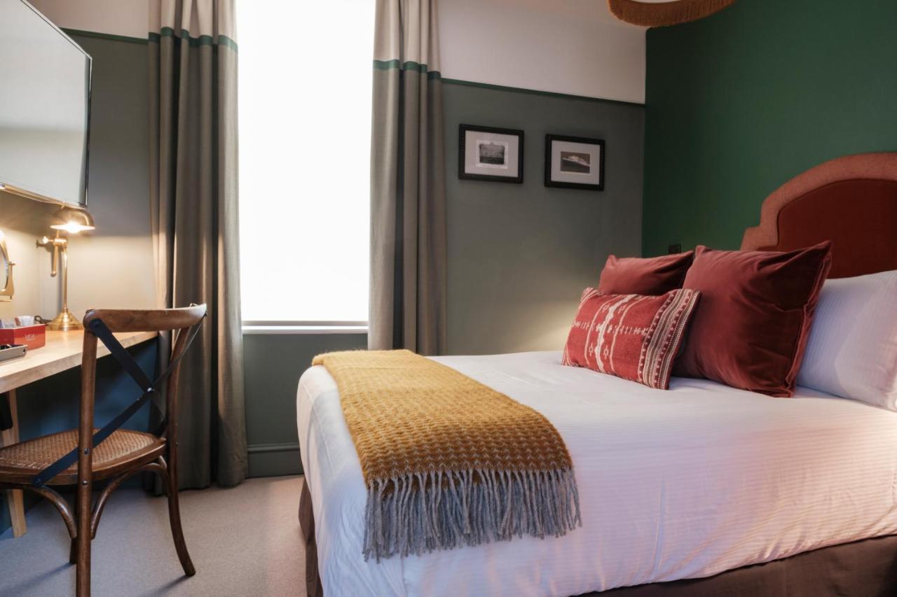 The White Star Tavern 3* Southampton