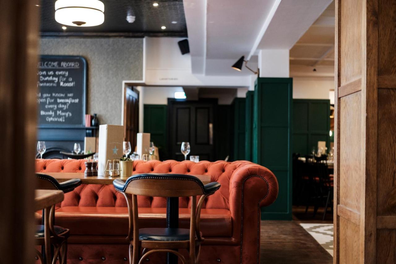 The White Star Tavern Hotel