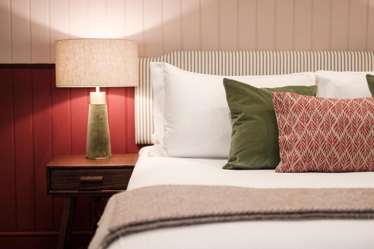 Hotel The White Star Tavern 3*