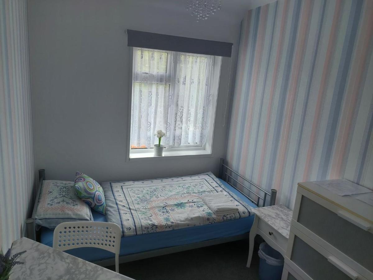 Home Accommodation *