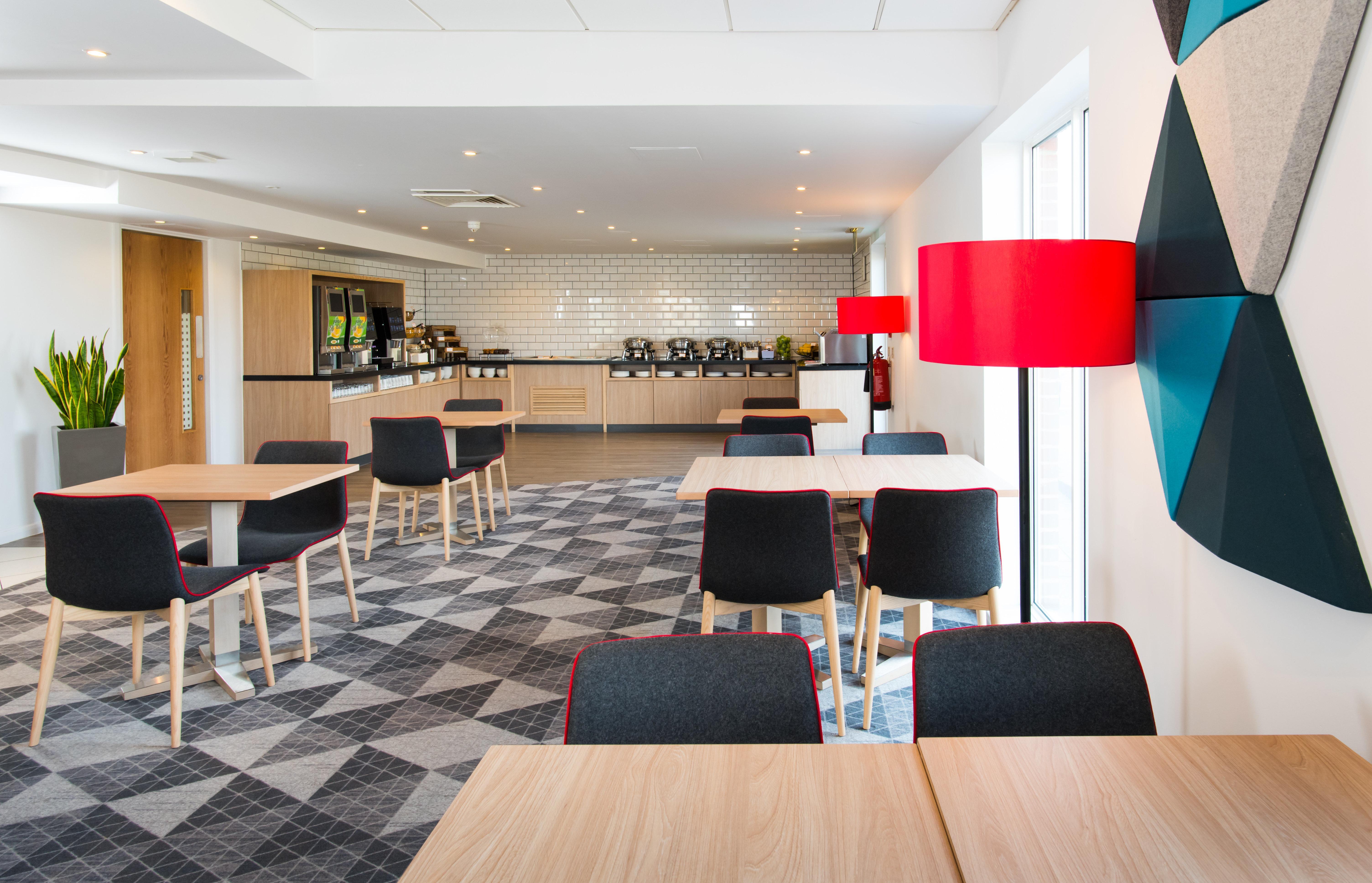 Express West By Ihg
