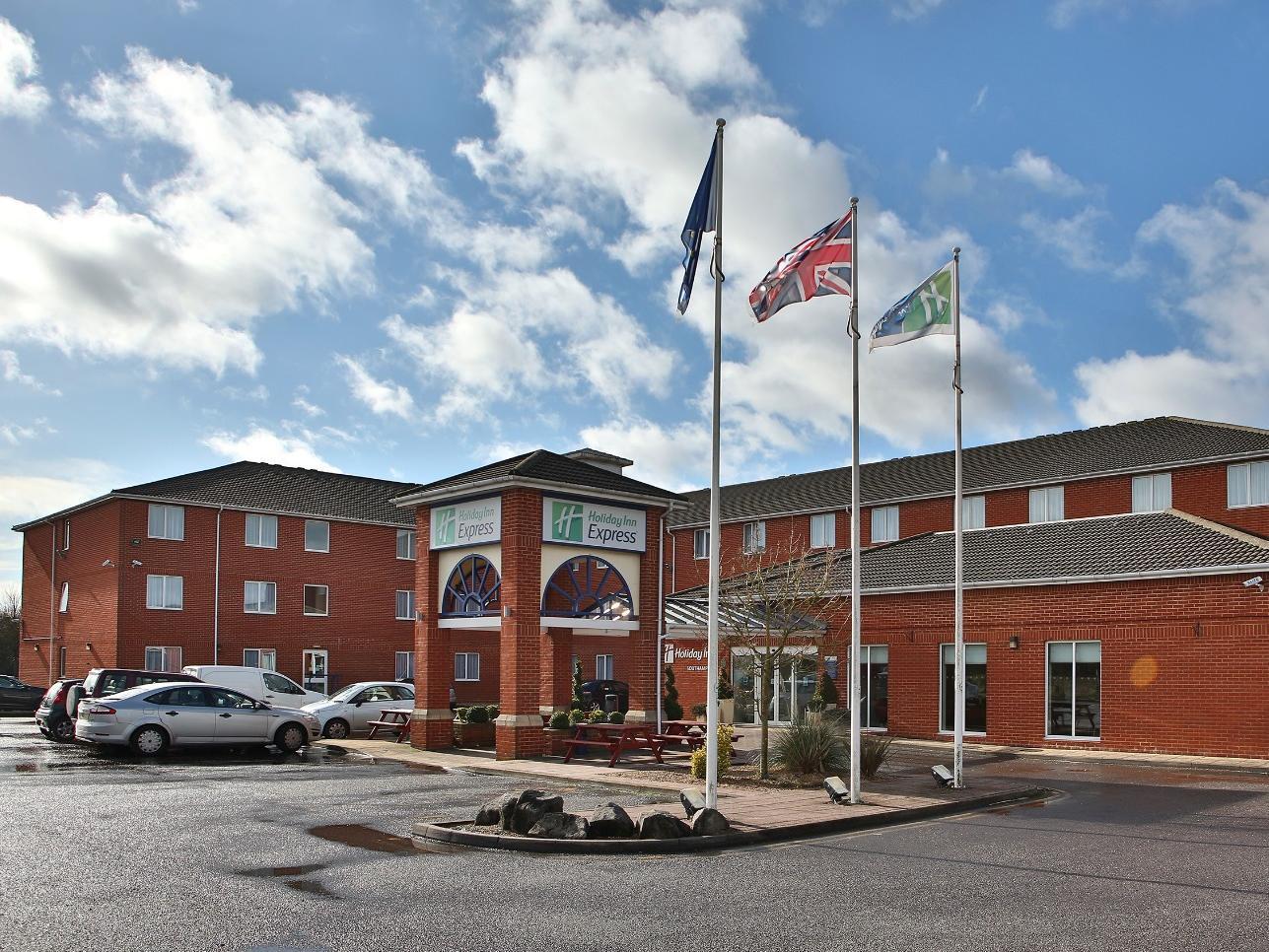 Hotel Express West By Ihg