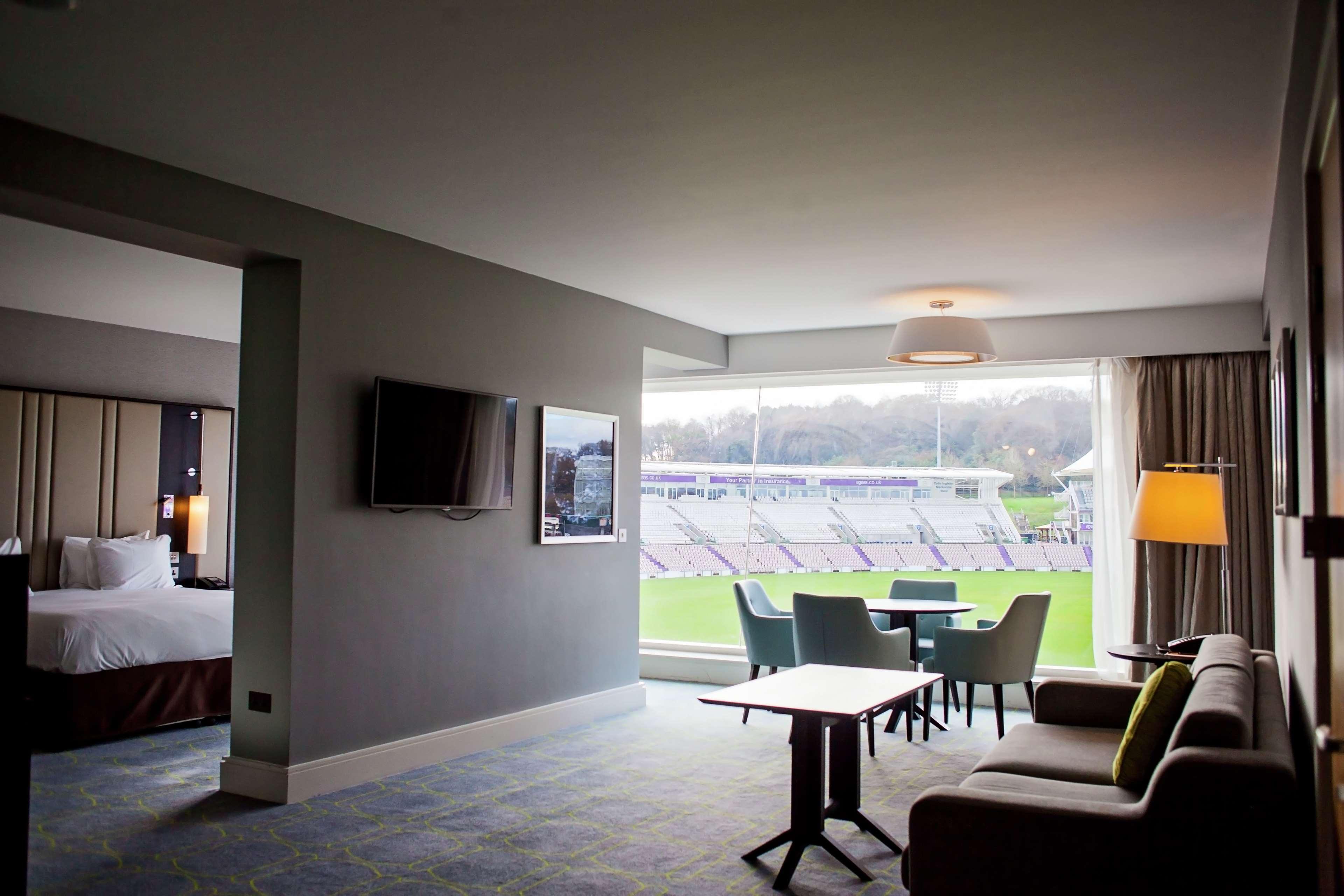 Hilton - Utilita Bowl Resort 4*