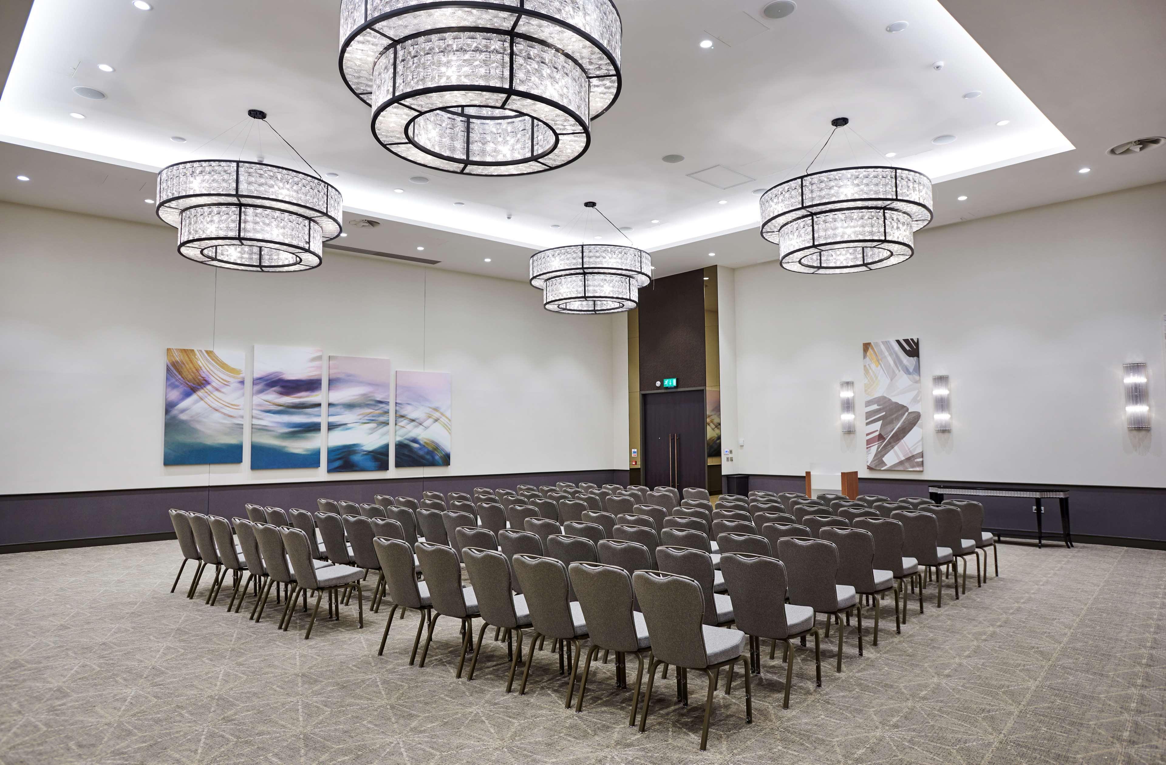 Hilton - Utilita Bowl 4*
