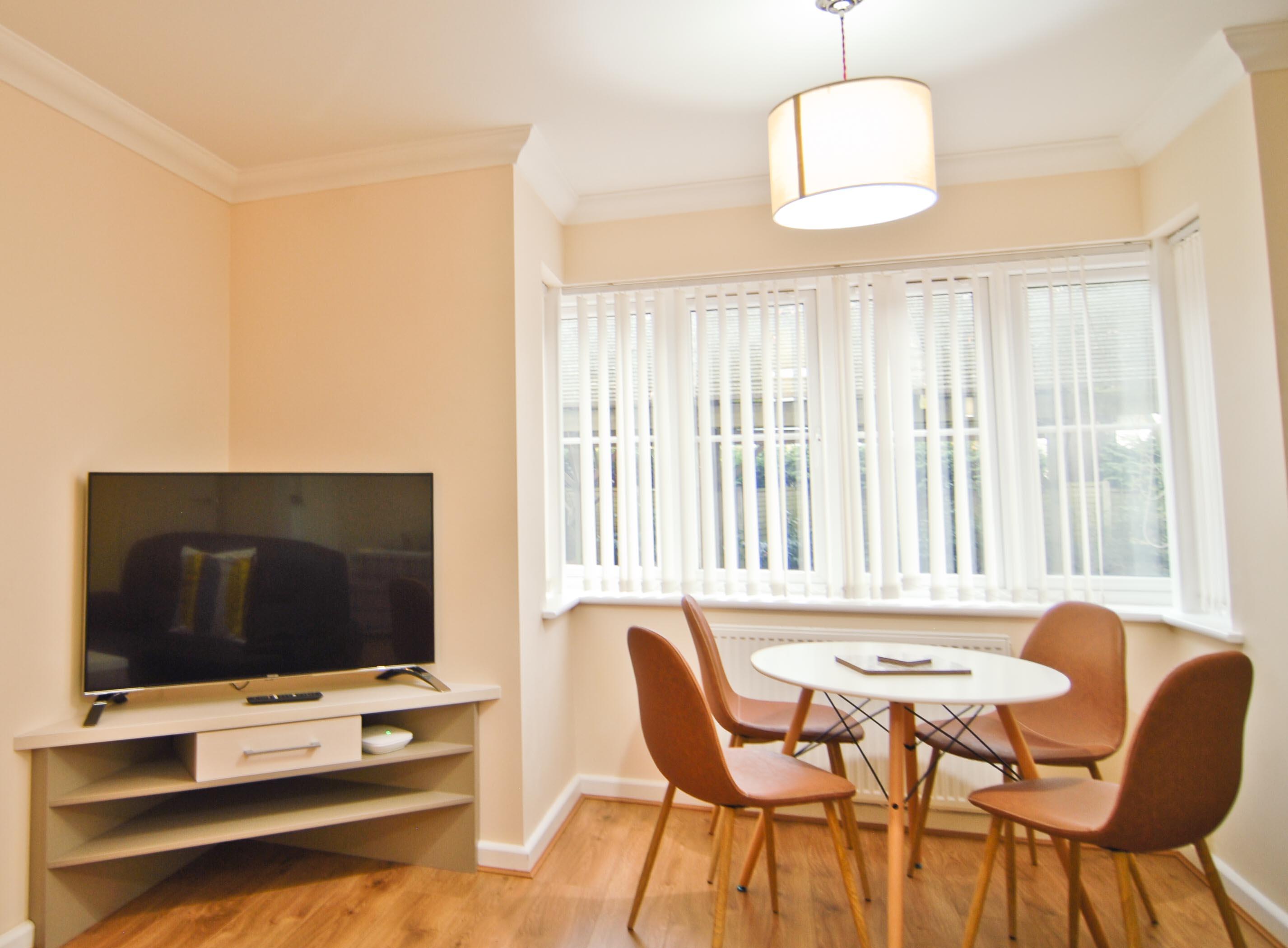 And Roof Serviced Apartment