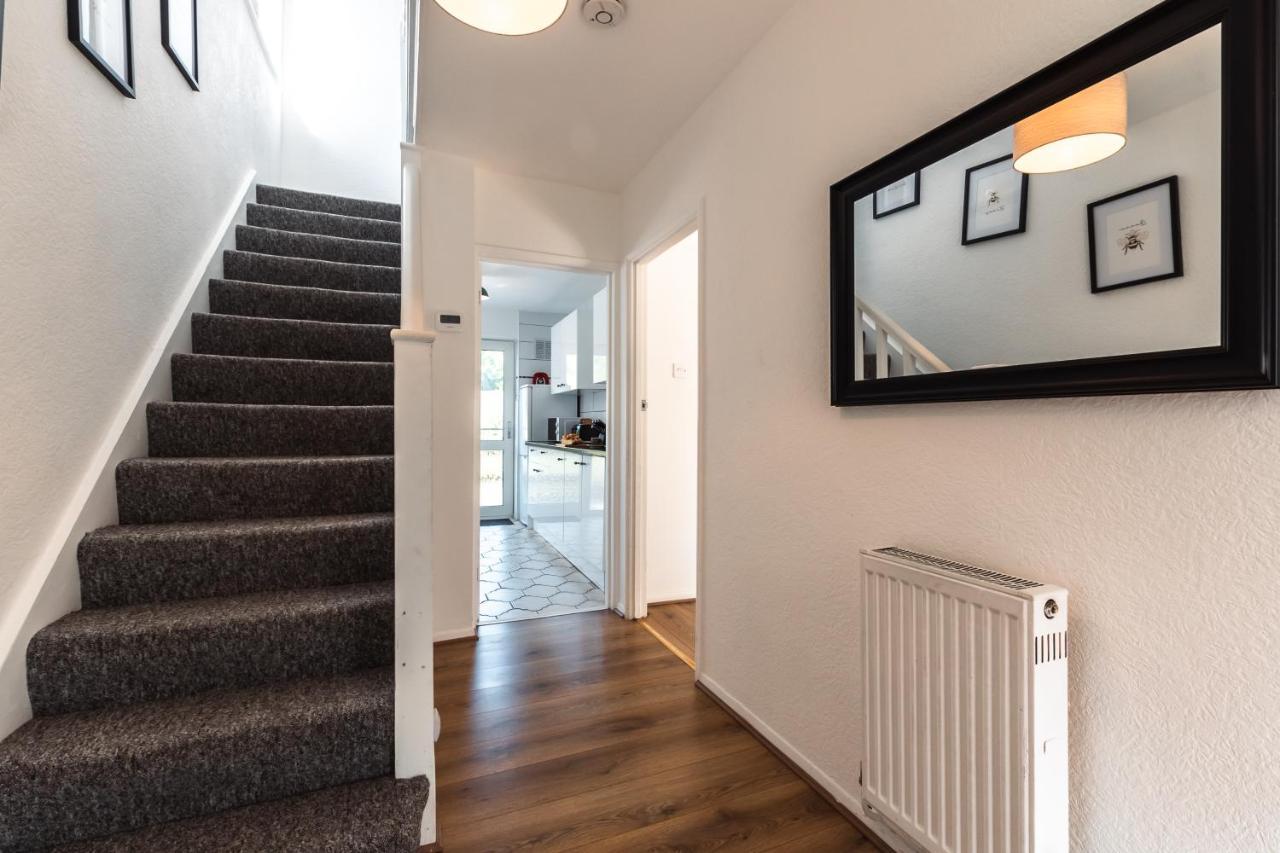 Chalet 3 Bedrooms House Ideal For Long Stays! *