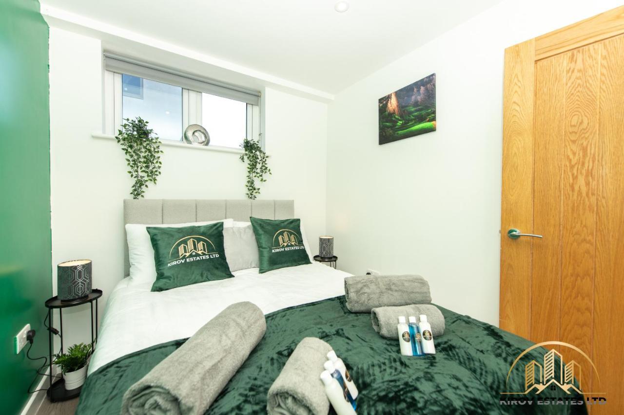 Artemis - The Hunting Watch Of Town Apartment Southampton