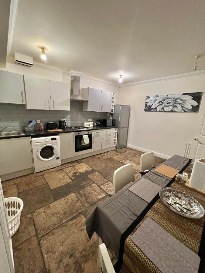 Sotonretreats Guest house *